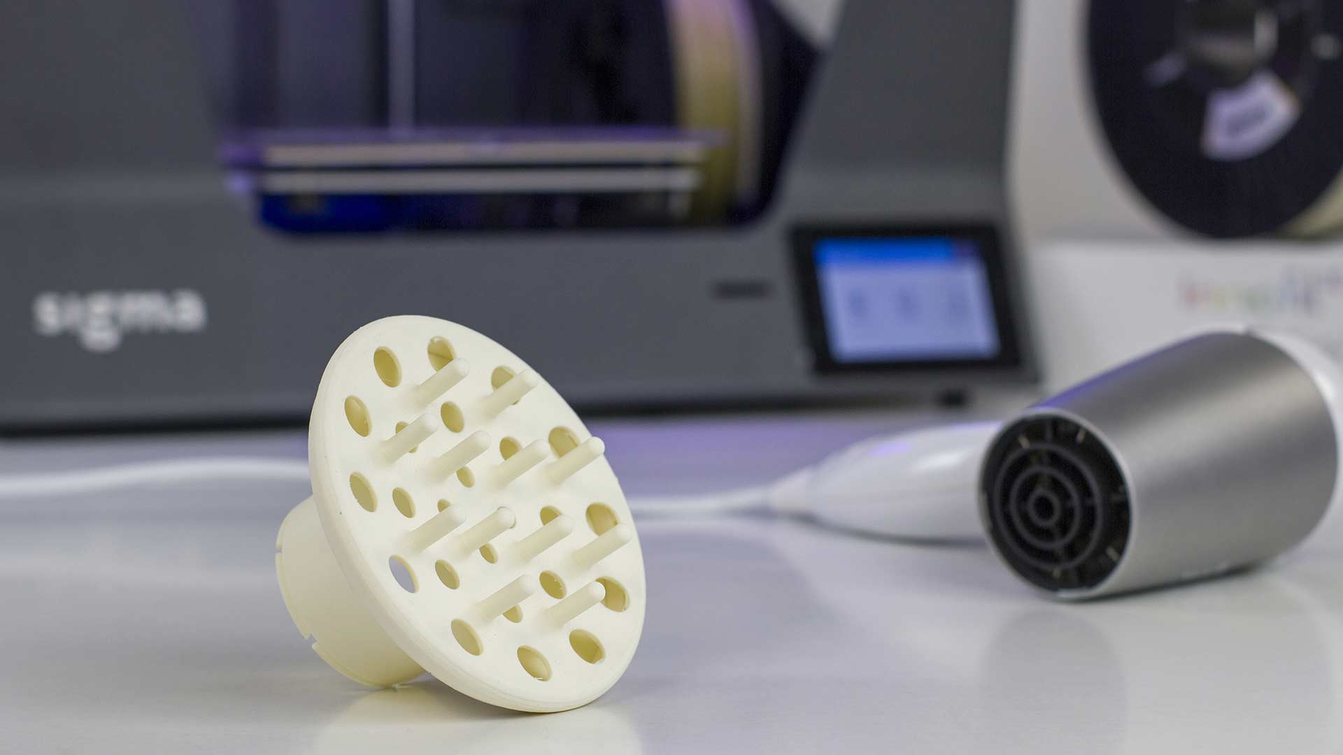 BCN3D_Sigma_Sigmax_tech_materials_innofil_ASA_hairdryer_3D_printing