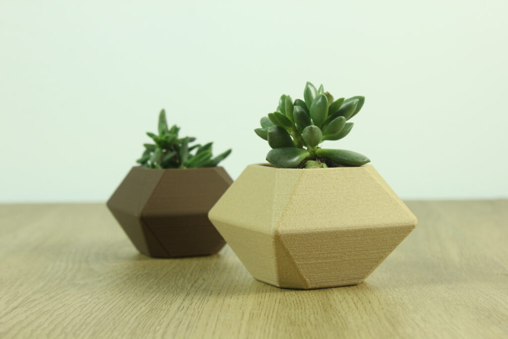 Wood filament poly planter